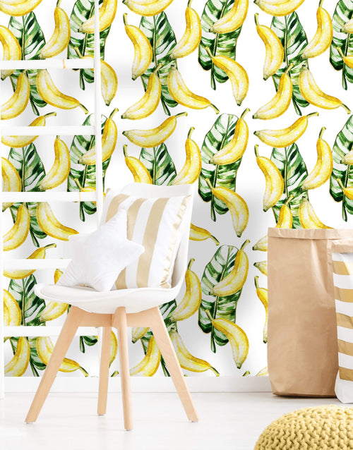 Bananas with Leaves Wallpaper
