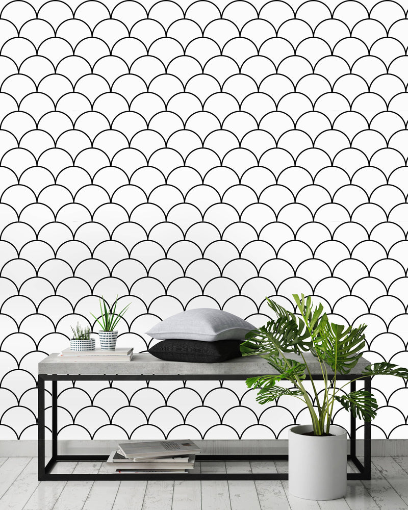 Black and White Scallops Wallpaper