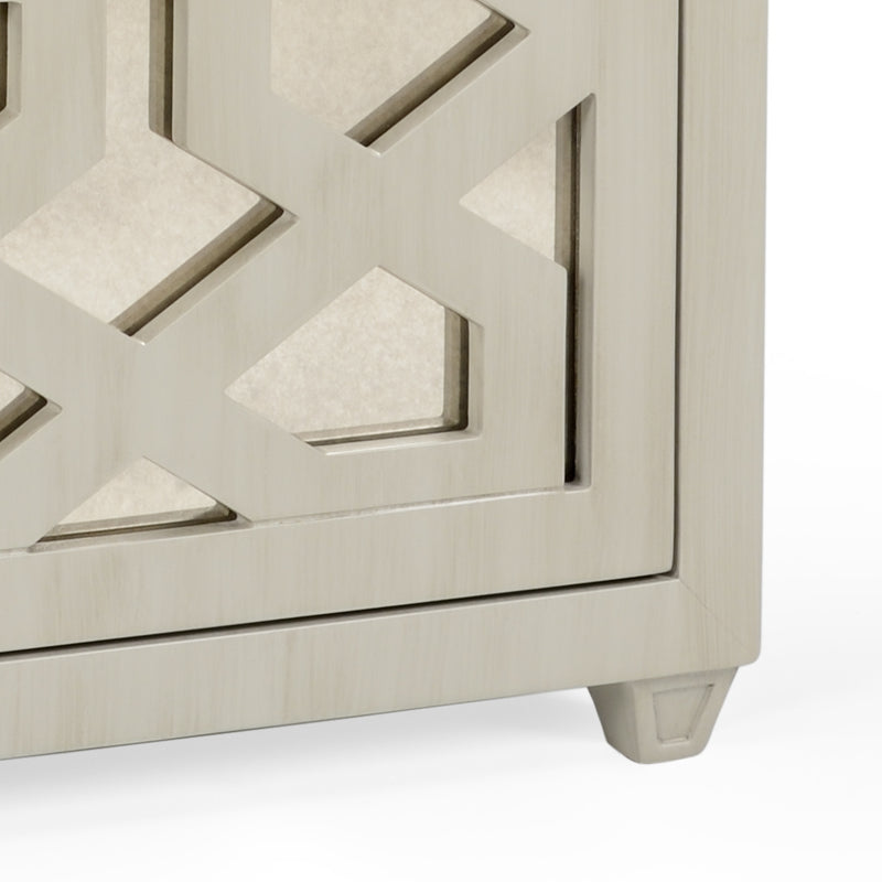 Lovecup China Lattice Chest L3674