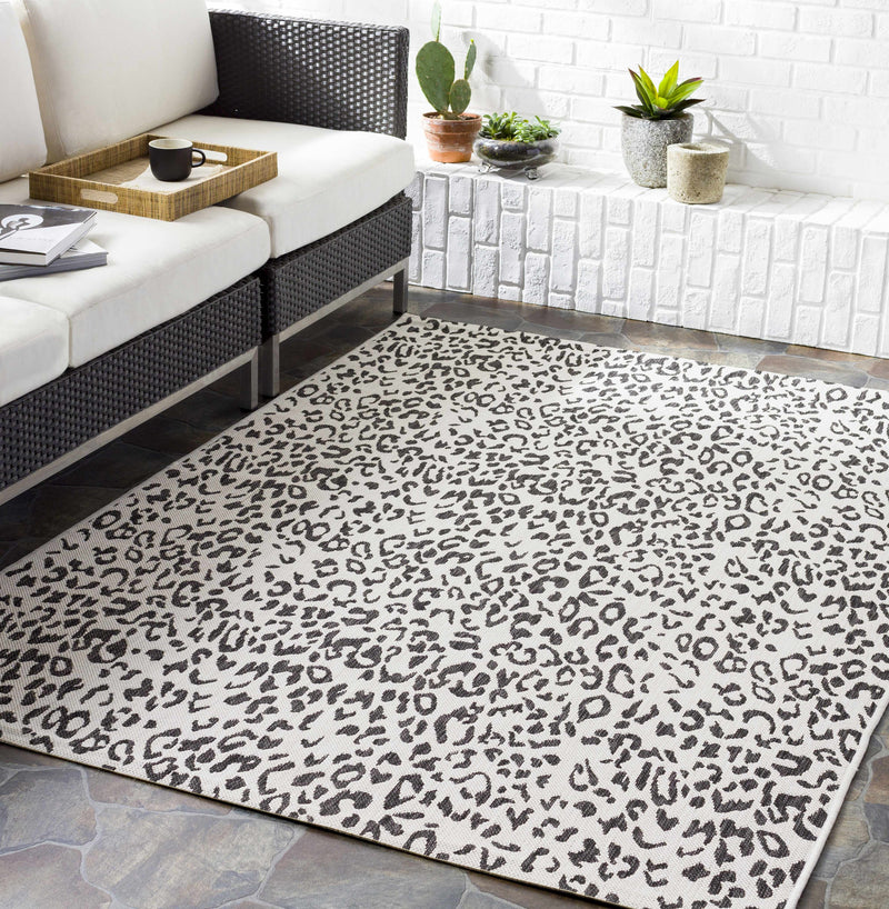 Alderbury Area Rug