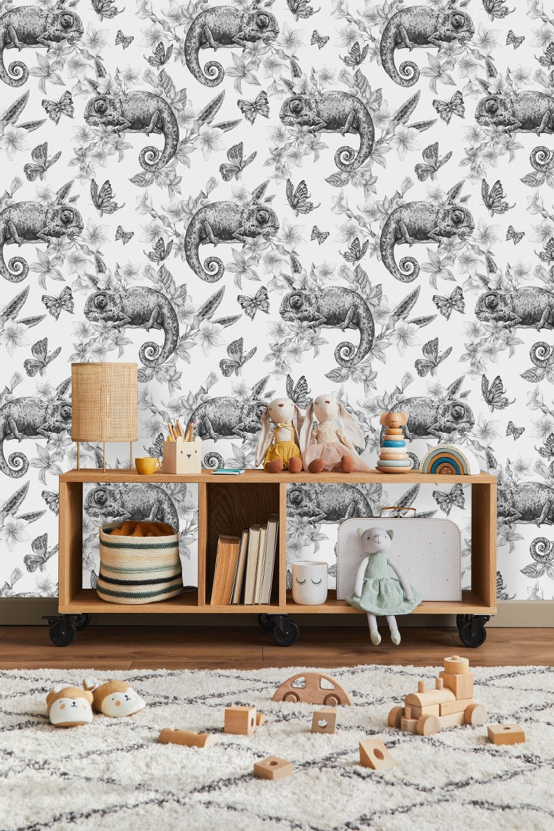 Chameleon on White Background Wallpaper