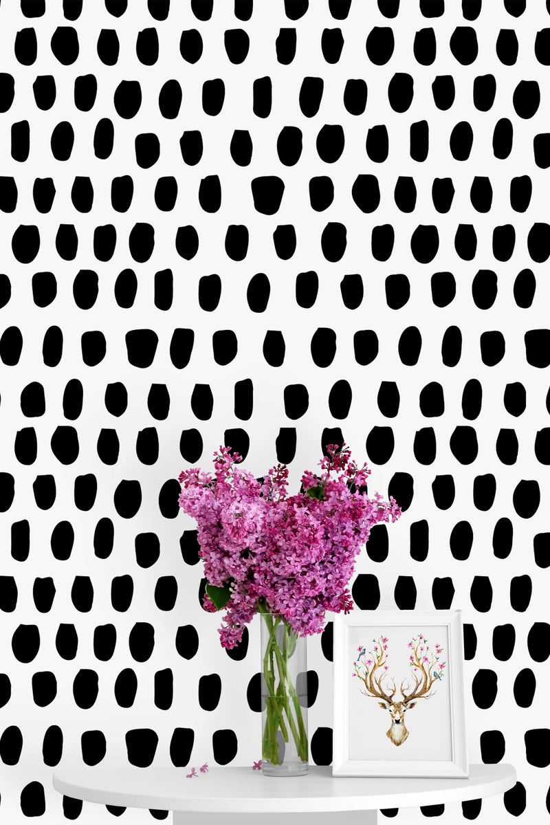 Large Dots Wallpaper
