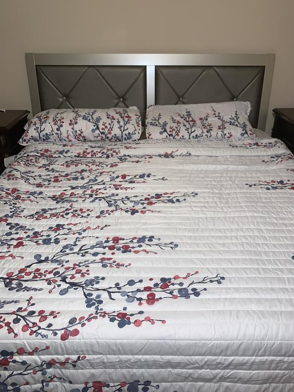 Mirabelle Watercolor Floral Reversible 3 Piece Quilt Set