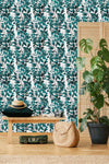 Modish White Wallpaper with Green Leaves Vogue