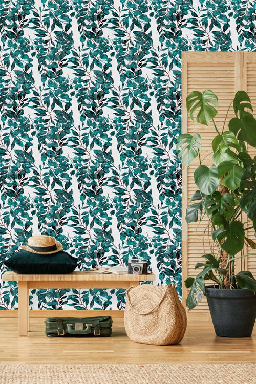 Modish White Wallpaper with Green Leaves Vogue